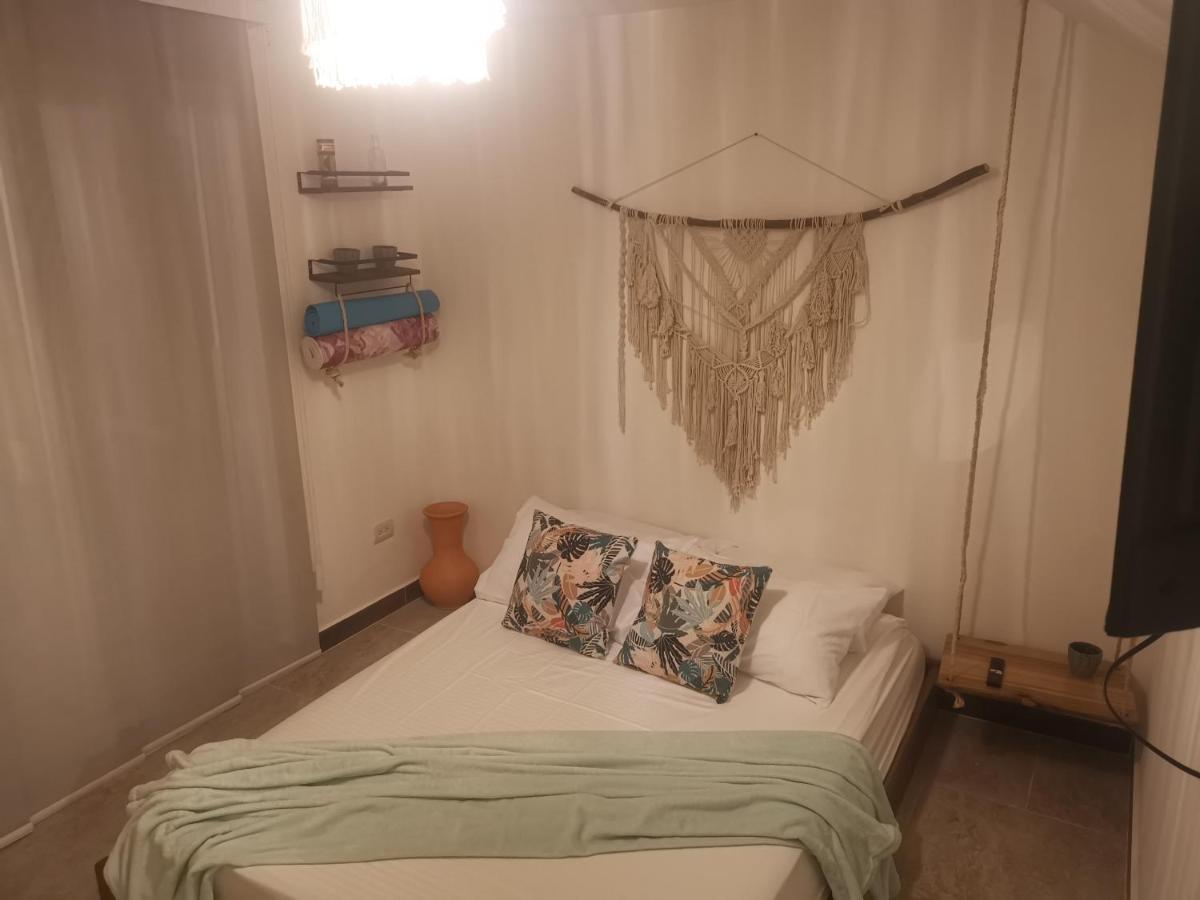 La Lunar Un Espacio Ideal Para Trabajar Y Conocer Medellín Esterno foto